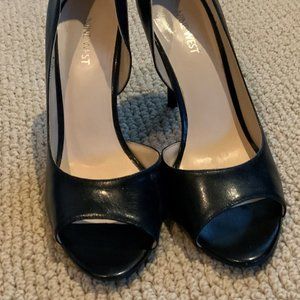 Nine West pumps